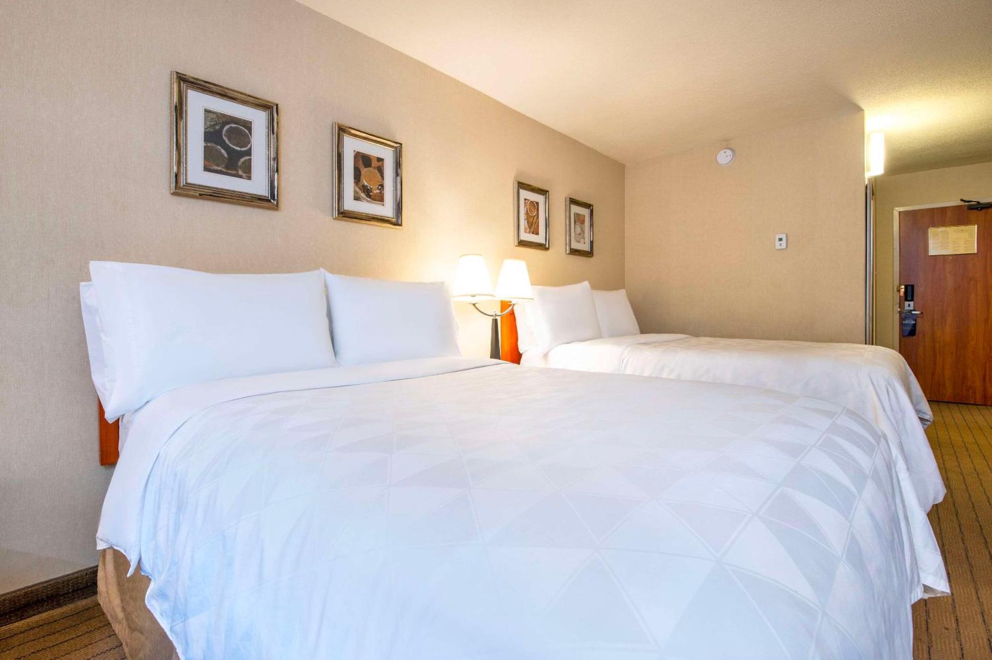 Allure Hotel & Conference Centre, Ascend Hotel Collection Barrie Exteriér fotografie